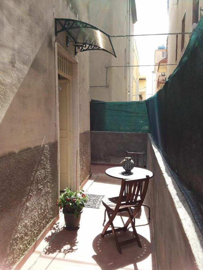 Ferienwohnung Casa Capri Giardini-Naxos Exterior foto